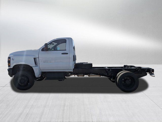 2024 Chevrolet Silverado MD Work Truck