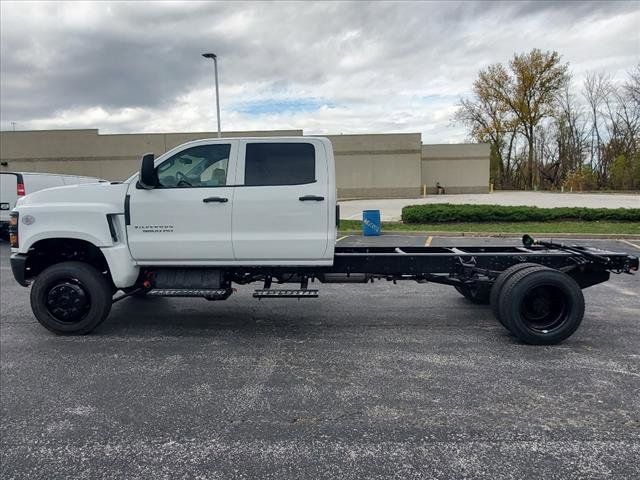 2024 Chevrolet Silverado MD Work Truck