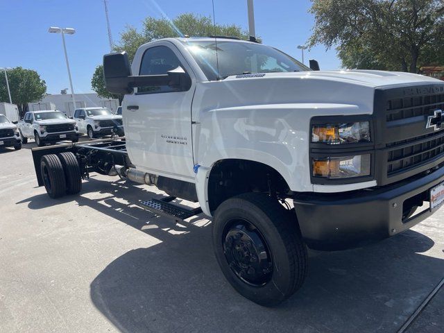 2024 Chevrolet Silverado MD Work Truck