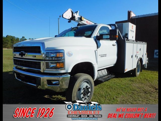 2024 Chevrolet Silverado MD Work Truck