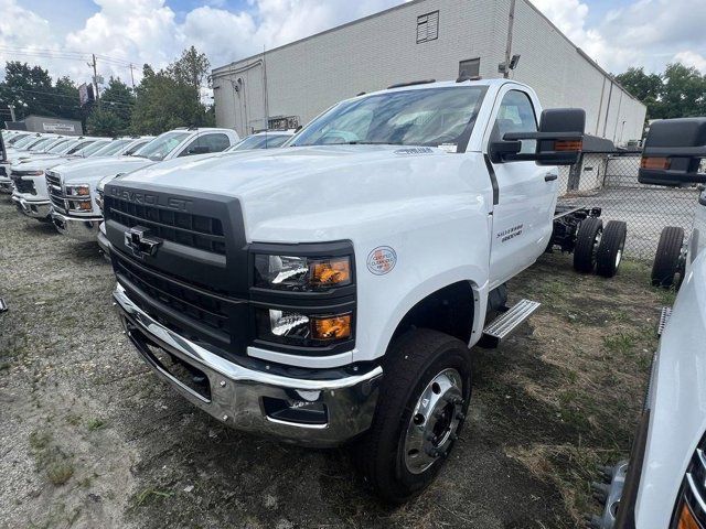 2024 Chevrolet Silverado MD Work Truck