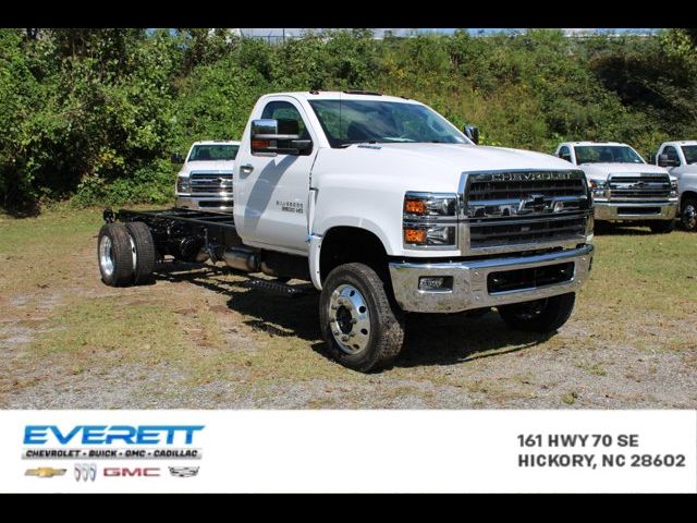 2024 Chevrolet Silverado MD Work Truck