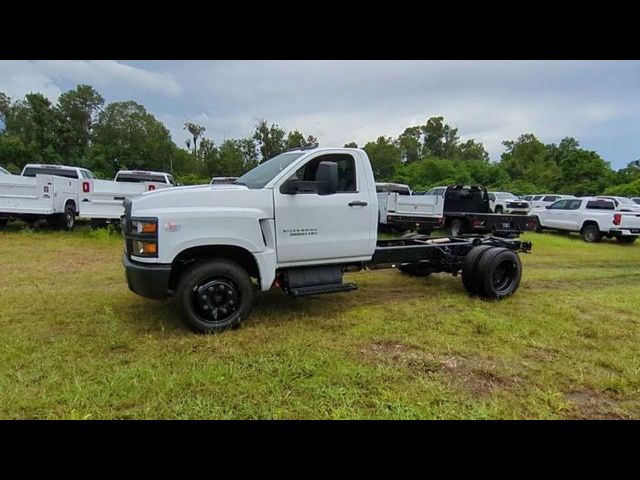 2024 Chevrolet Silverado MD Work Truck