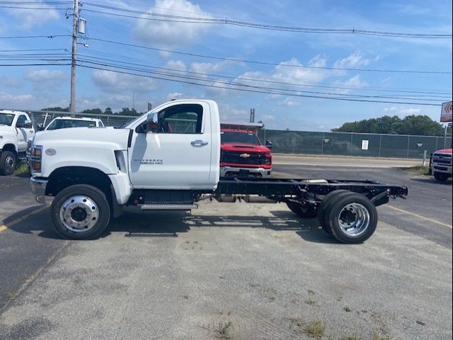 2024 Chevrolet Silverado MD Work Truck