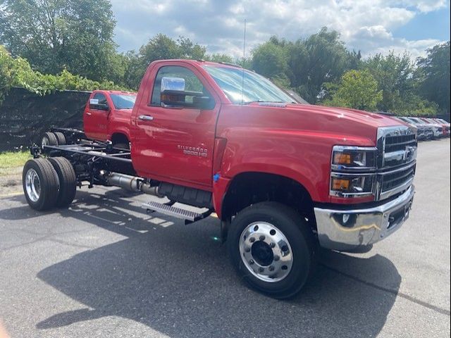 2024 Chevrolet Silverado MD Work Truck