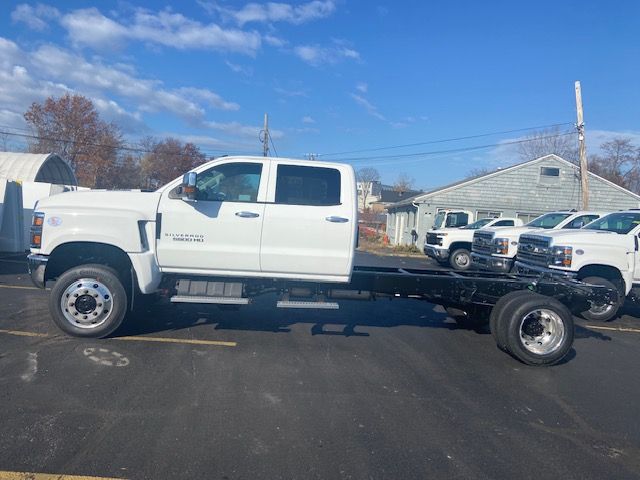 2024 Chevrolet Silverado MD Work Truck