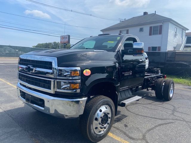 2024 Chevrolet Silverado MD Work Truck