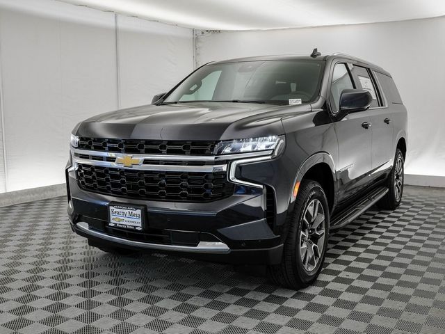 2024 Chevrolet Suburban LS