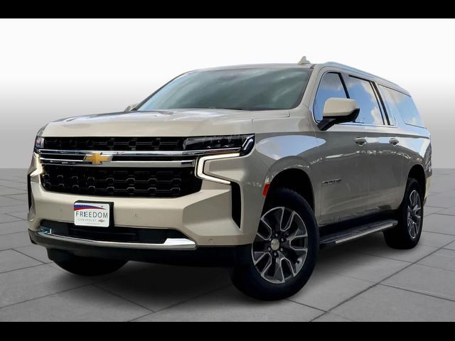 2024 Chevrolet Suburban LS