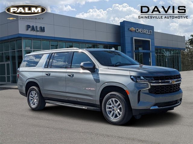 2024 Chevrolet Suburban LS