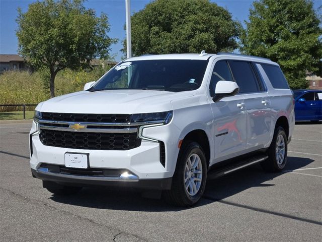 2024 Chevrolet Suburban LS