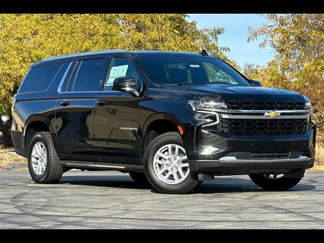 2024 Chevrolet Suburban LS