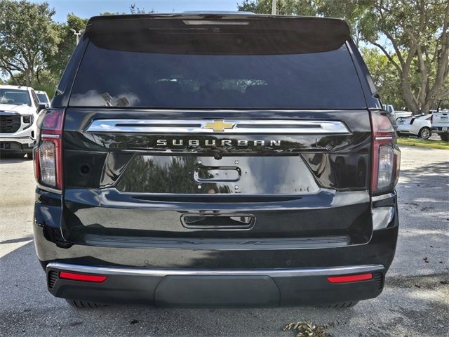 2024 Chevrolet Suburban LS