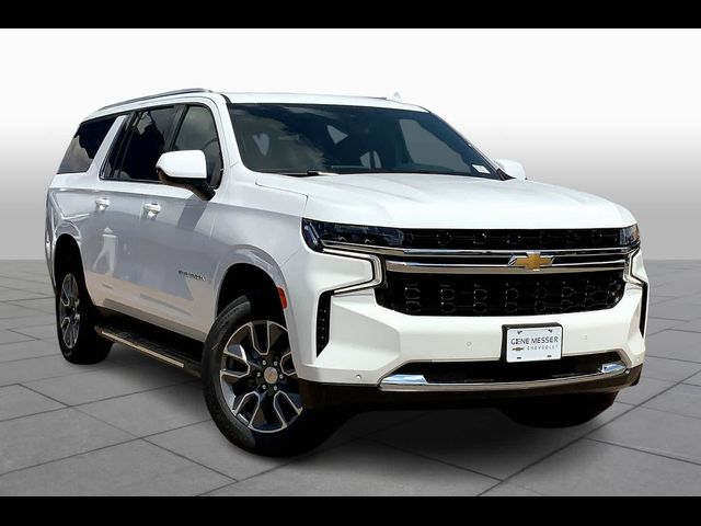 2024 Chevrolet Suburban LS