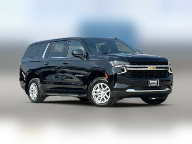 2024 Chevrolet Suburban LS