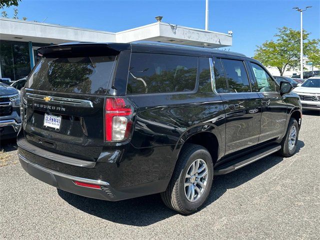 2024 Chevrolet Suburban LS