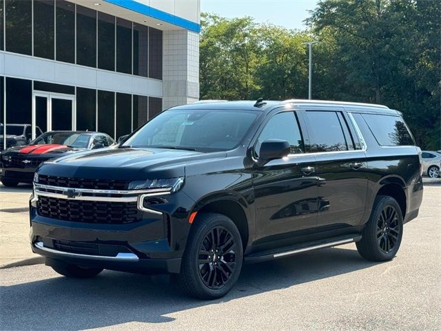 2024 Chevrolet Suburban LS