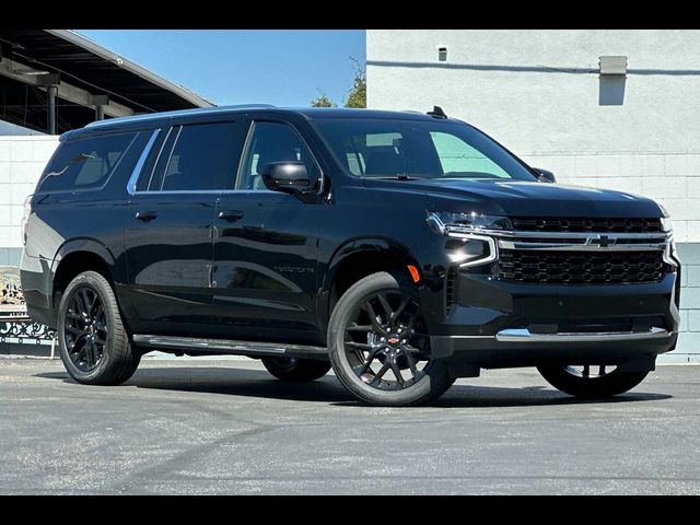 2024 Chevrolet Suburban LS