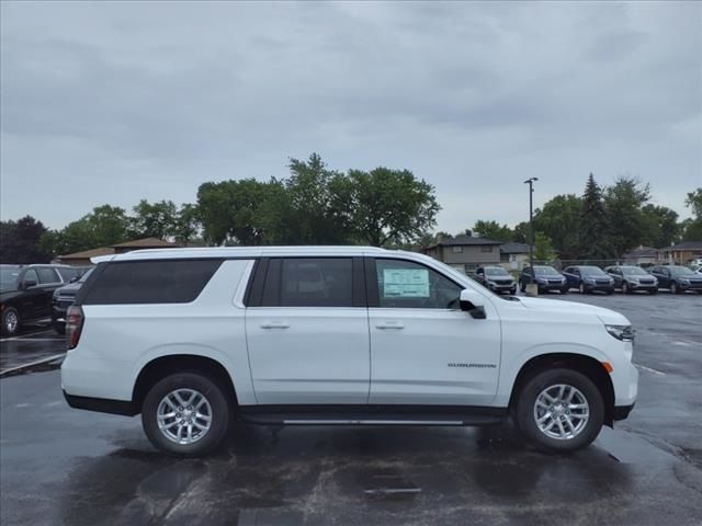 2024 Chevrolet Suburban LS