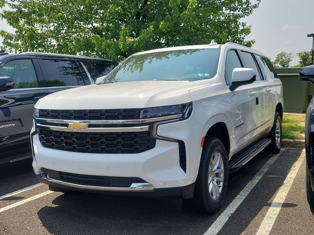 2024 Chevrolet Suburban LS