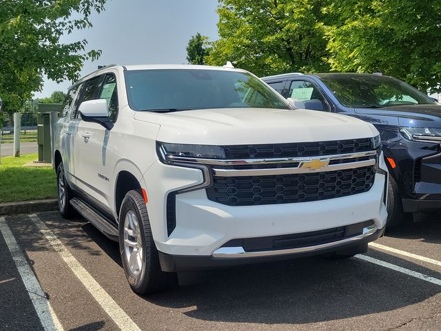 2024 Chevrolet Suburban LS