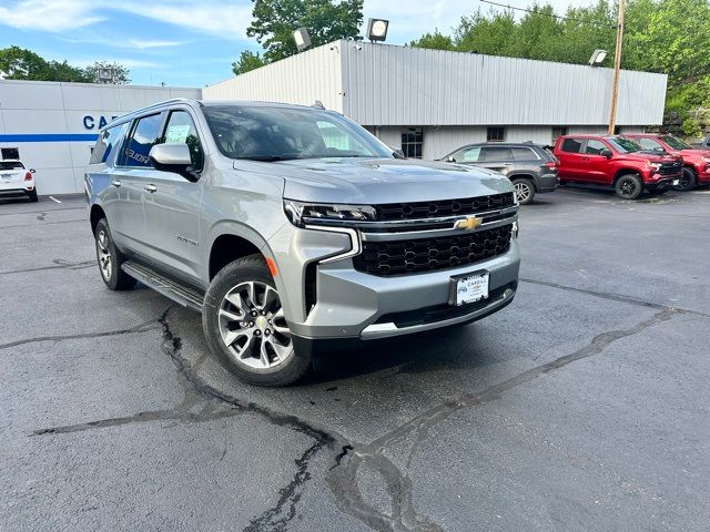 2024 Chevrolet Suburban LS