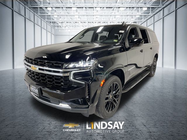 2024 Chevrolet Suburban LS