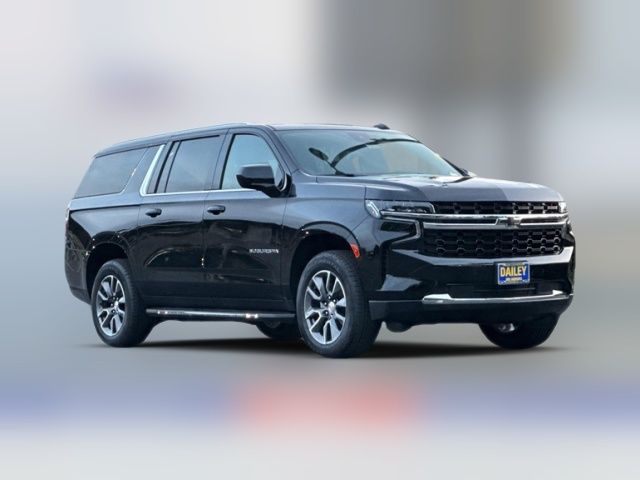 2024 Chevrolet Suburban LS