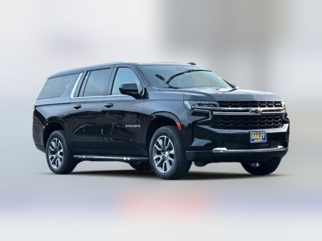 2024 Chevrolet Suburban LS