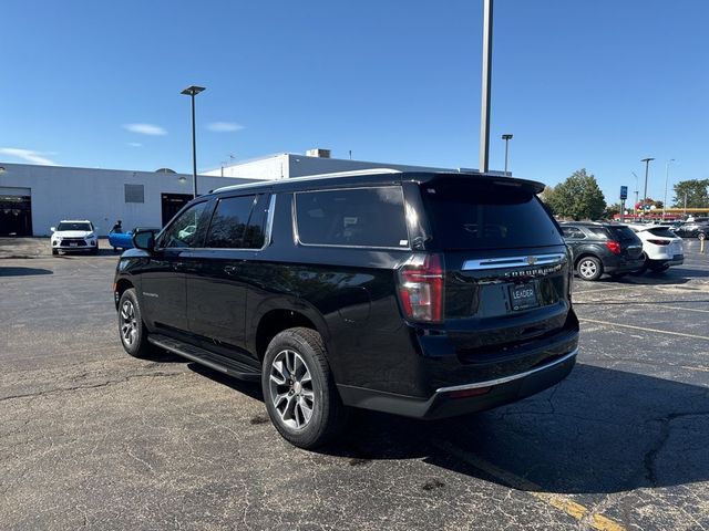 2024 Chevrolet Suburban LS