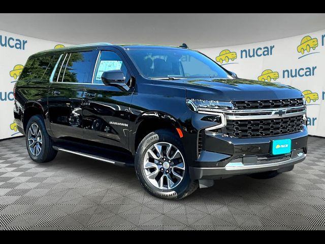 2024 Chevrolet Suburban LS