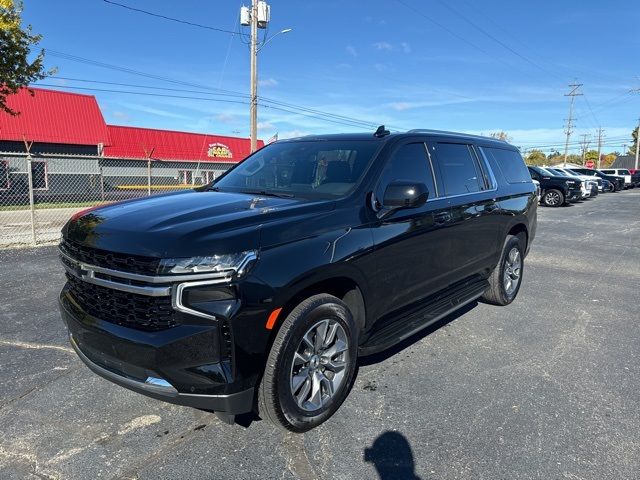 2024 Chevrolet Suburban LS