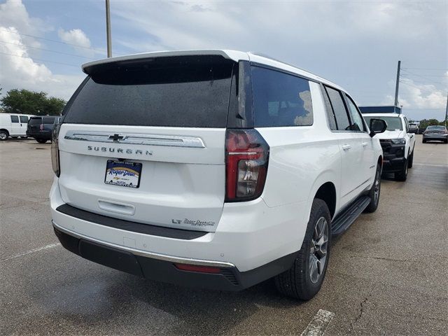 2024 Chevrolet Suburban LT