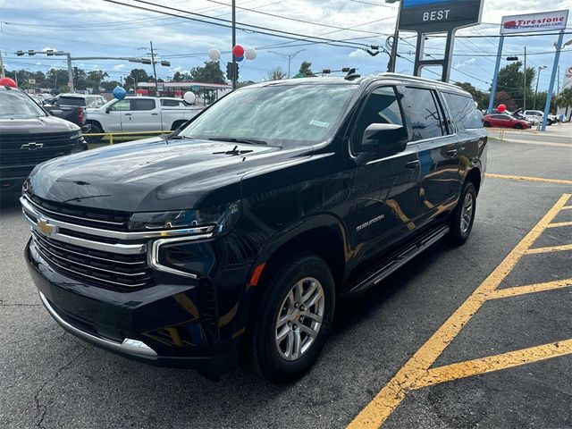 2024 Chevrolet Suburban LT