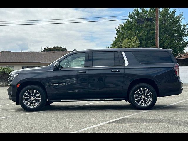 2024 Chevrolet Suburban LT