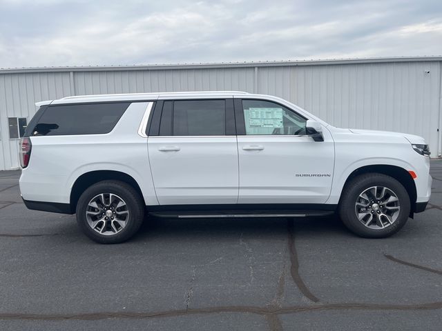 2024 Chevrolet Suburban LT