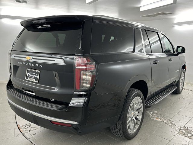 2024 Chevrolet Suburban LT