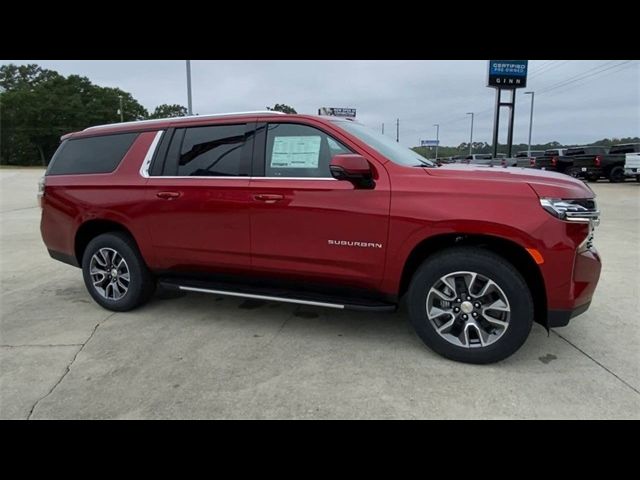 2024 Chevrolet Suburban LT