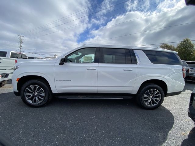 2024 Chevrolet Suburban LT