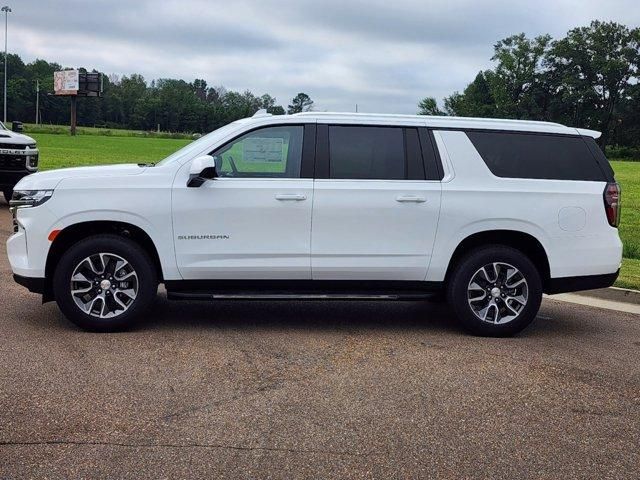 2024 Chevrolet Suburban LT