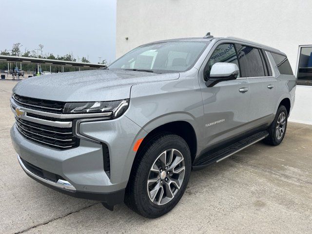 2024 Chevrolet Suburban LT