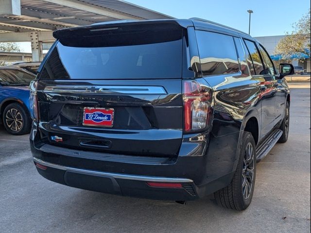 2024 Chevrolet Suburban LT