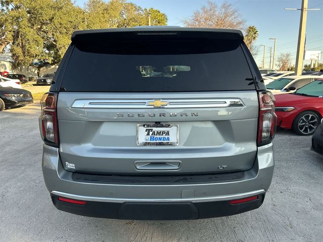 2024 Chevrolet Suburban LT