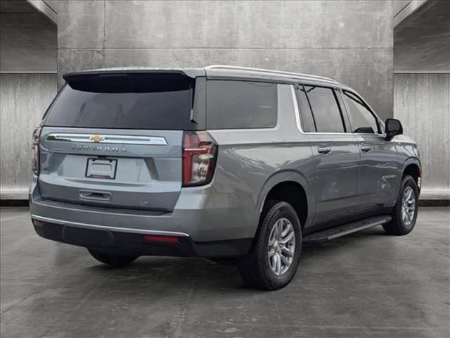 2024 Chevrolet Suburban LT