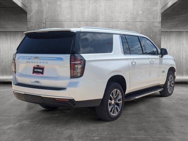 2024 Chevrolet Suburban LT