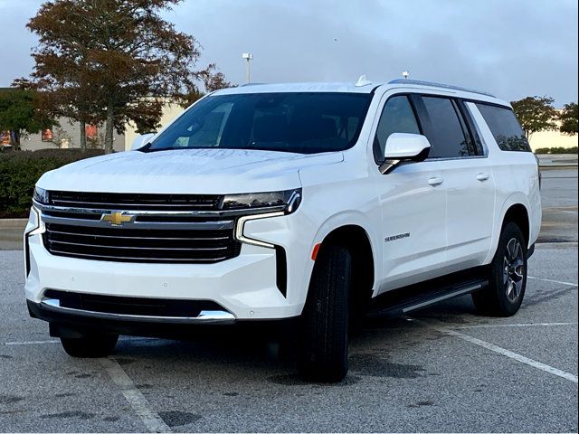 2024 Chevrolet Suburban LT