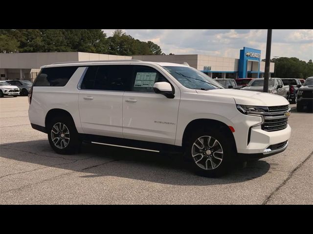 2024 Chevrolet Suburban LT