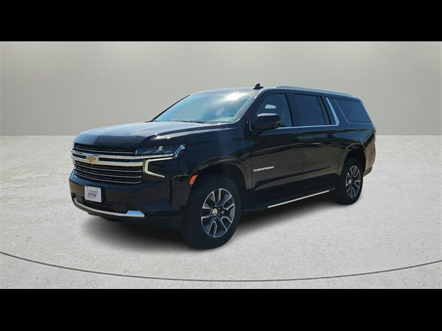 2024 Chevrolet Suburban LT