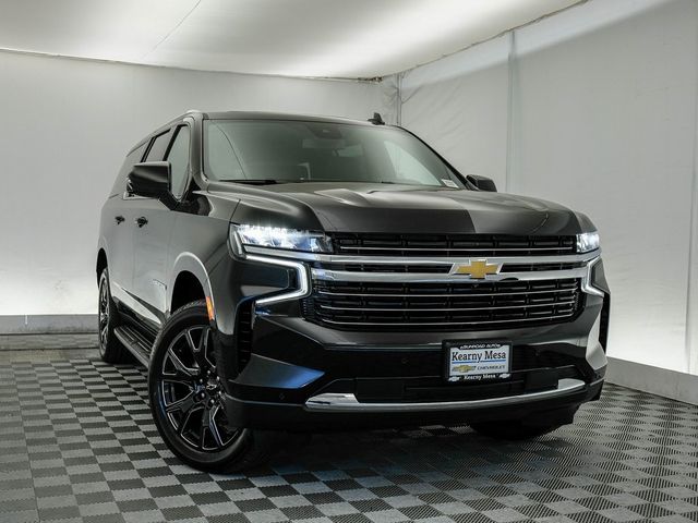 2024 Chevrolet Suburban LT