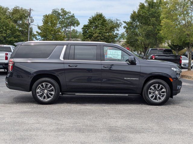 2024 Chevrolet Suburban LT